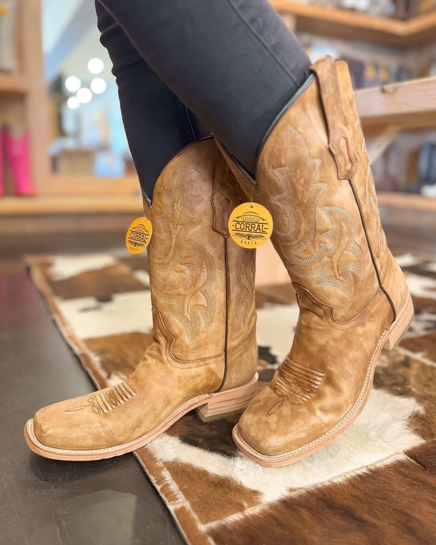 Corral: Ladies Square Toe Leather Cowboy Boots in tan with tan western stitching - Texas Western New Zealand