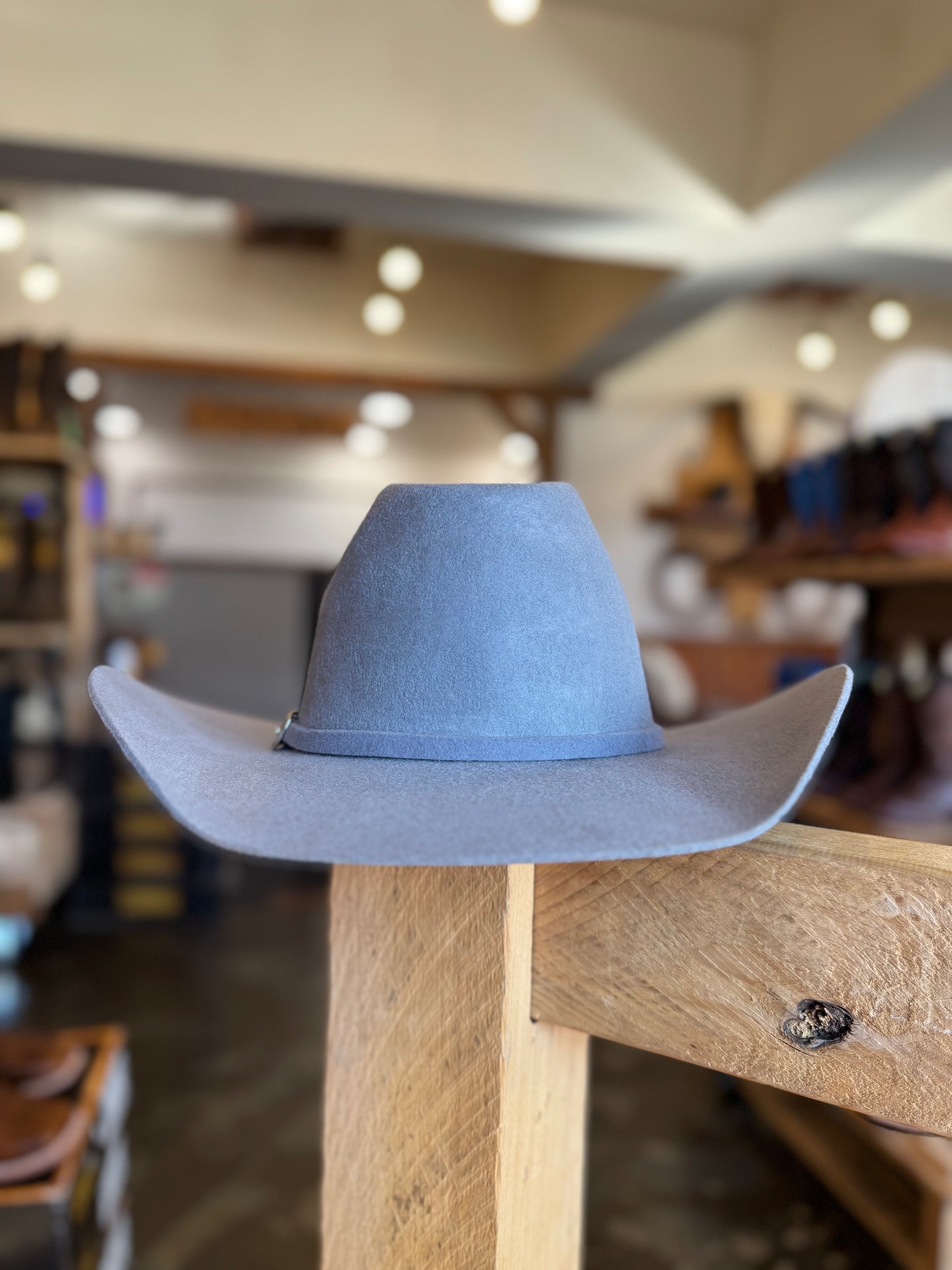 Doff & Don: Wide Cattleman Cowboy Hat - Silver