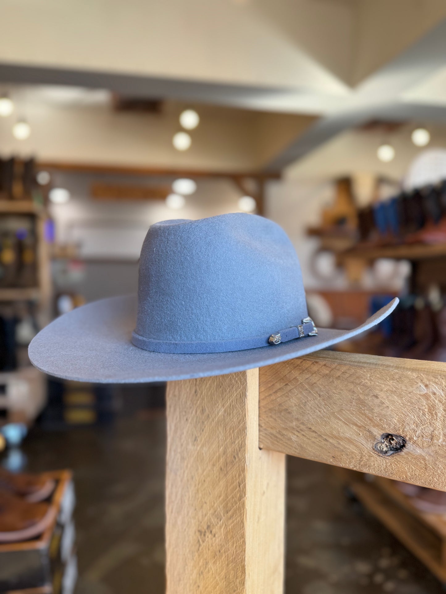 Doff & Don: Wide Cattleman Cowboy Hat - Silver