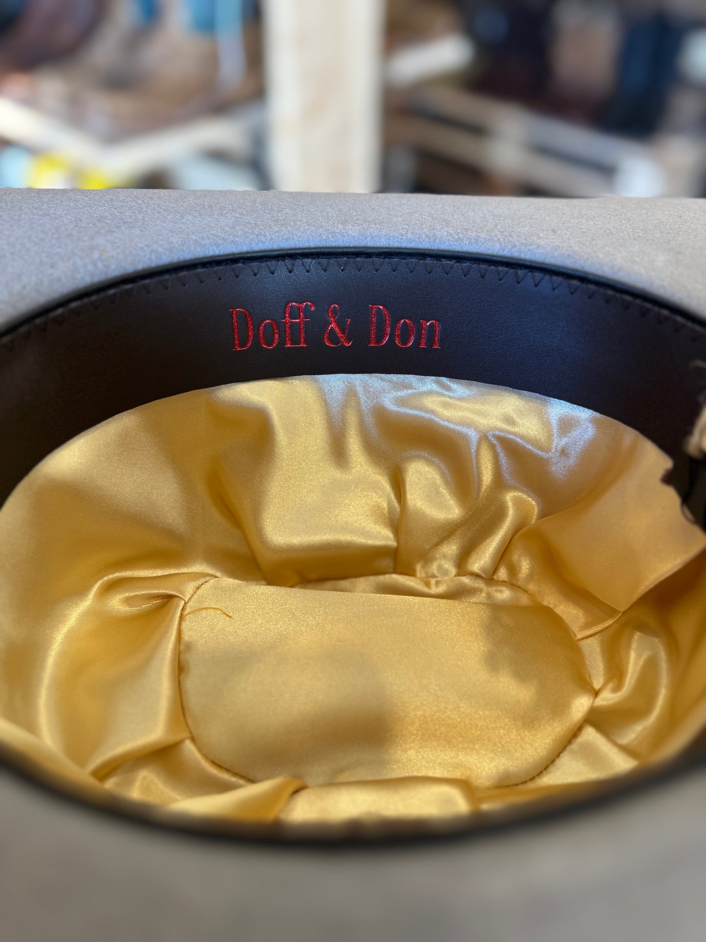Doff & Don: Wide Cattleman Cowboy Hat - Silver