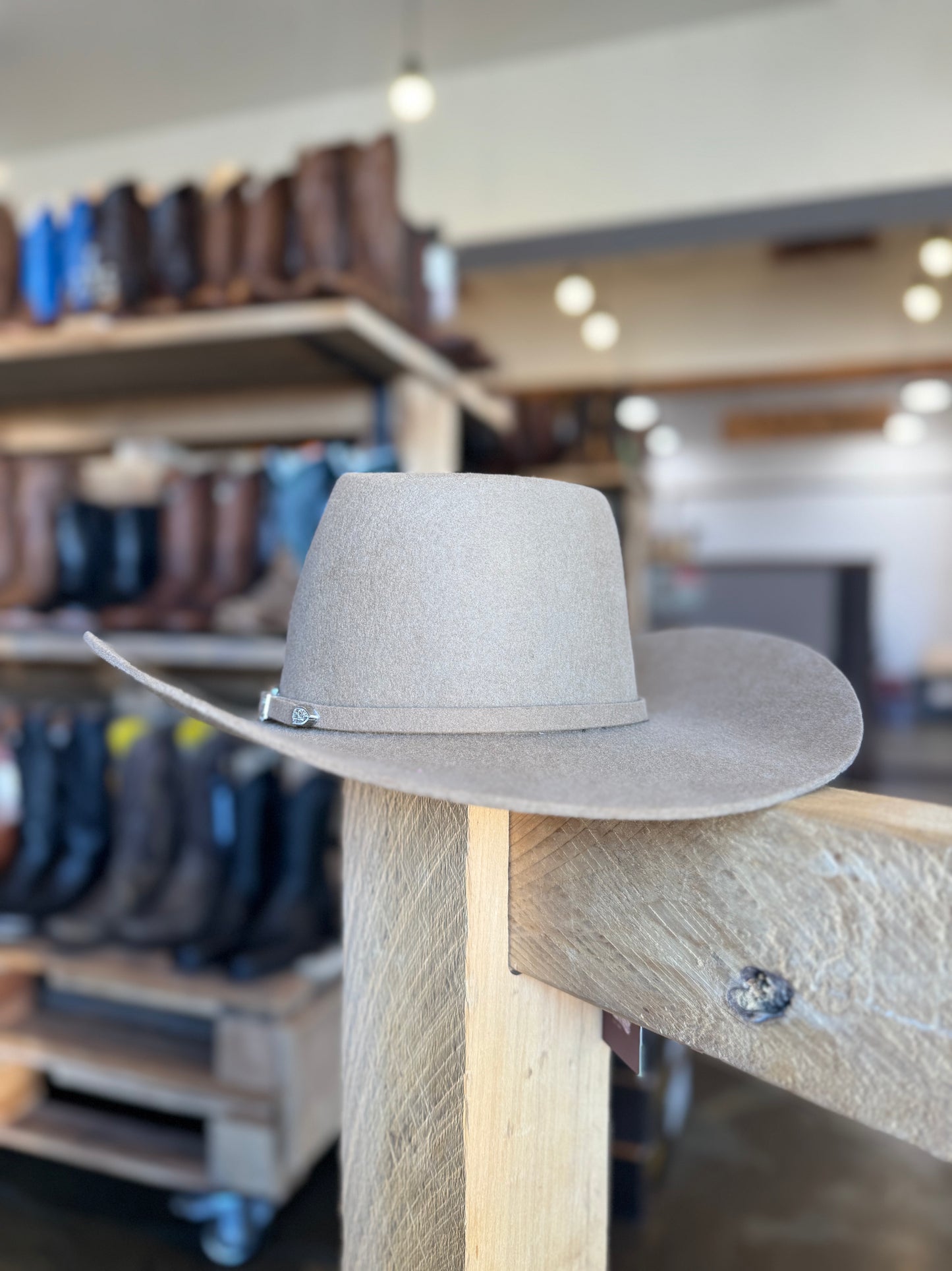 Doff & Don: Tear Drop Cowboy Hat - Camel