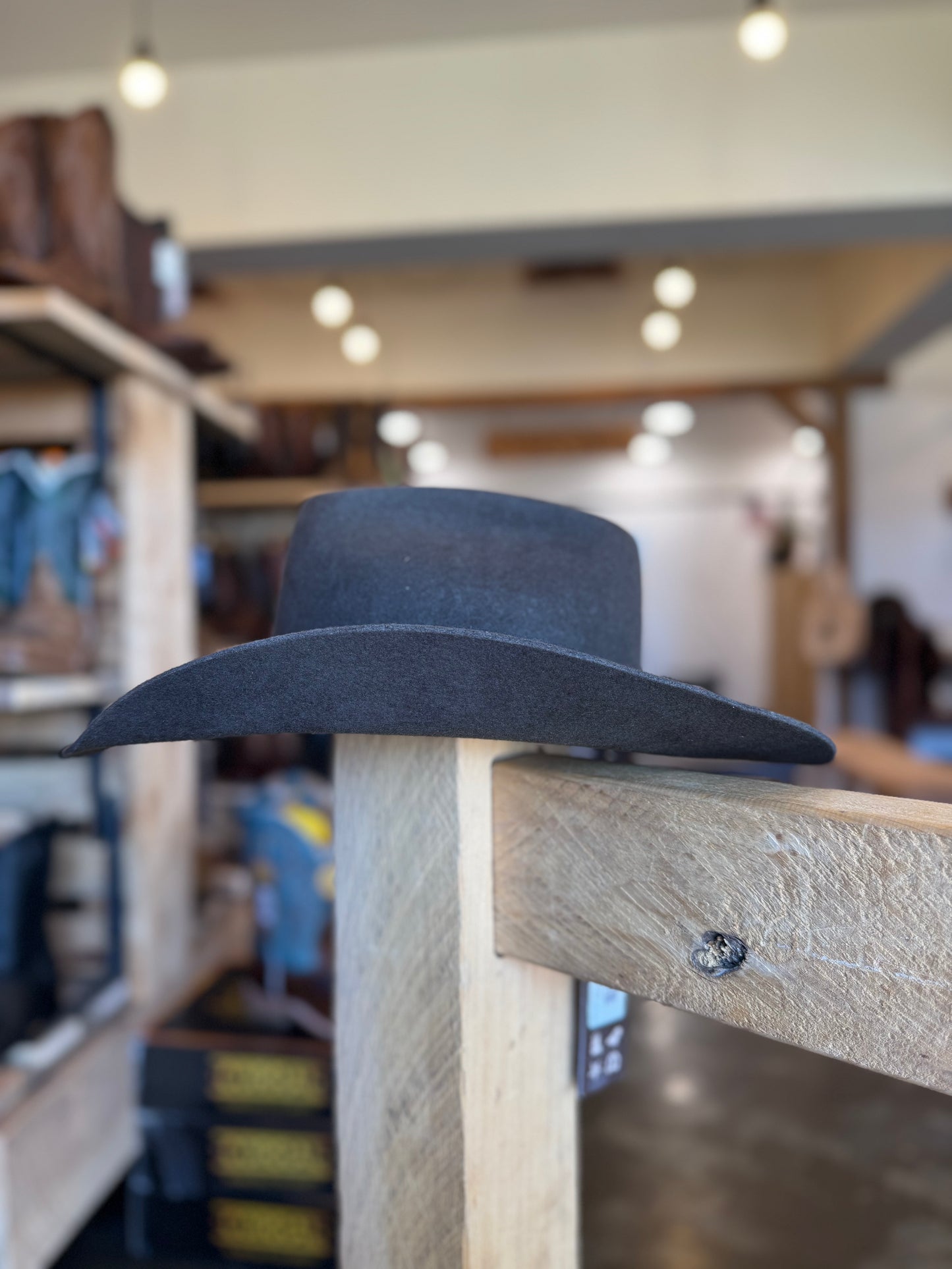 Doff & Don: Wide Cattleman Cowboy Hat - Dark Brown