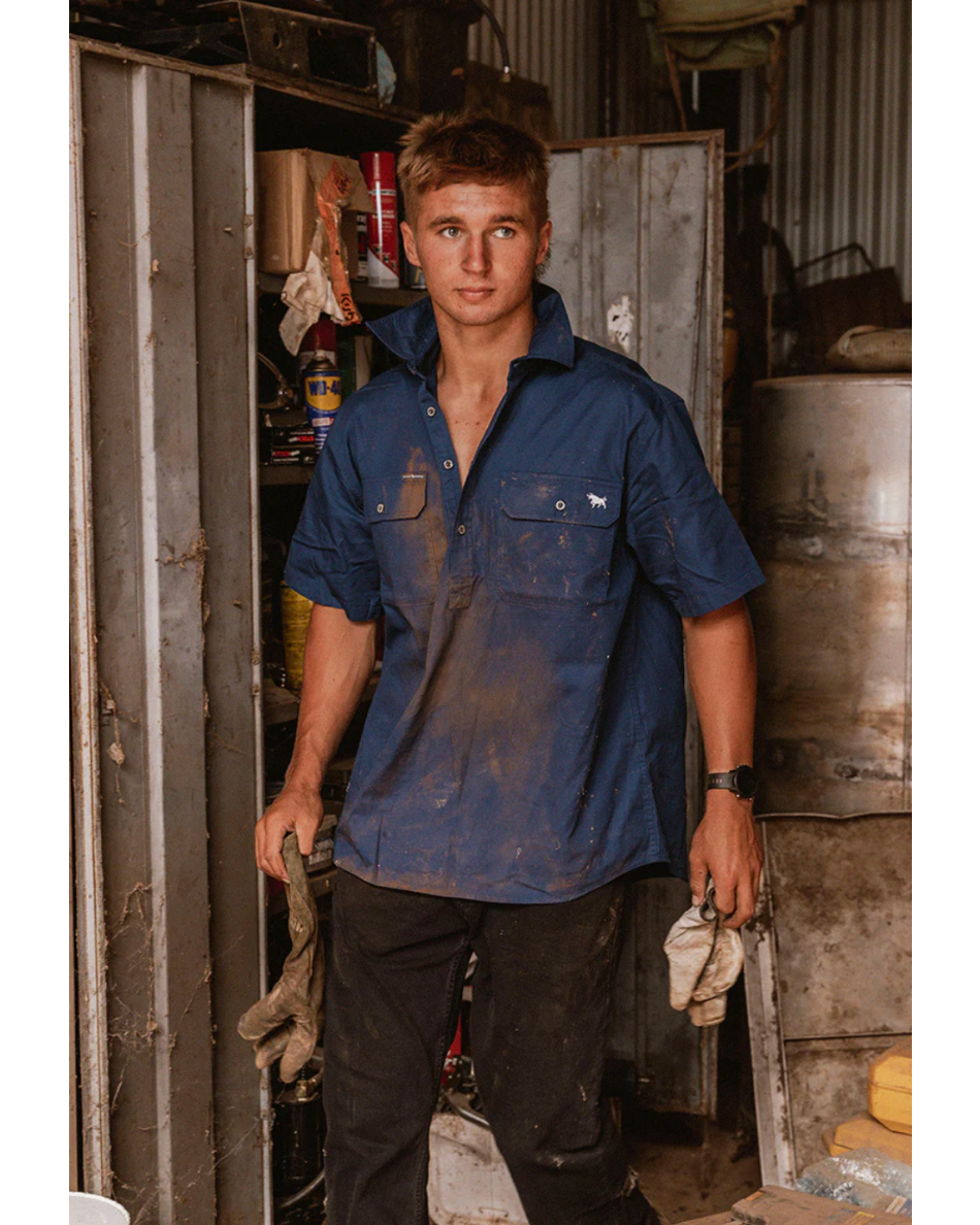 Ringers Western: Mens "Pack Saddle" Short Sleeve Work Shirt in Navy - Texas Western New Zealand