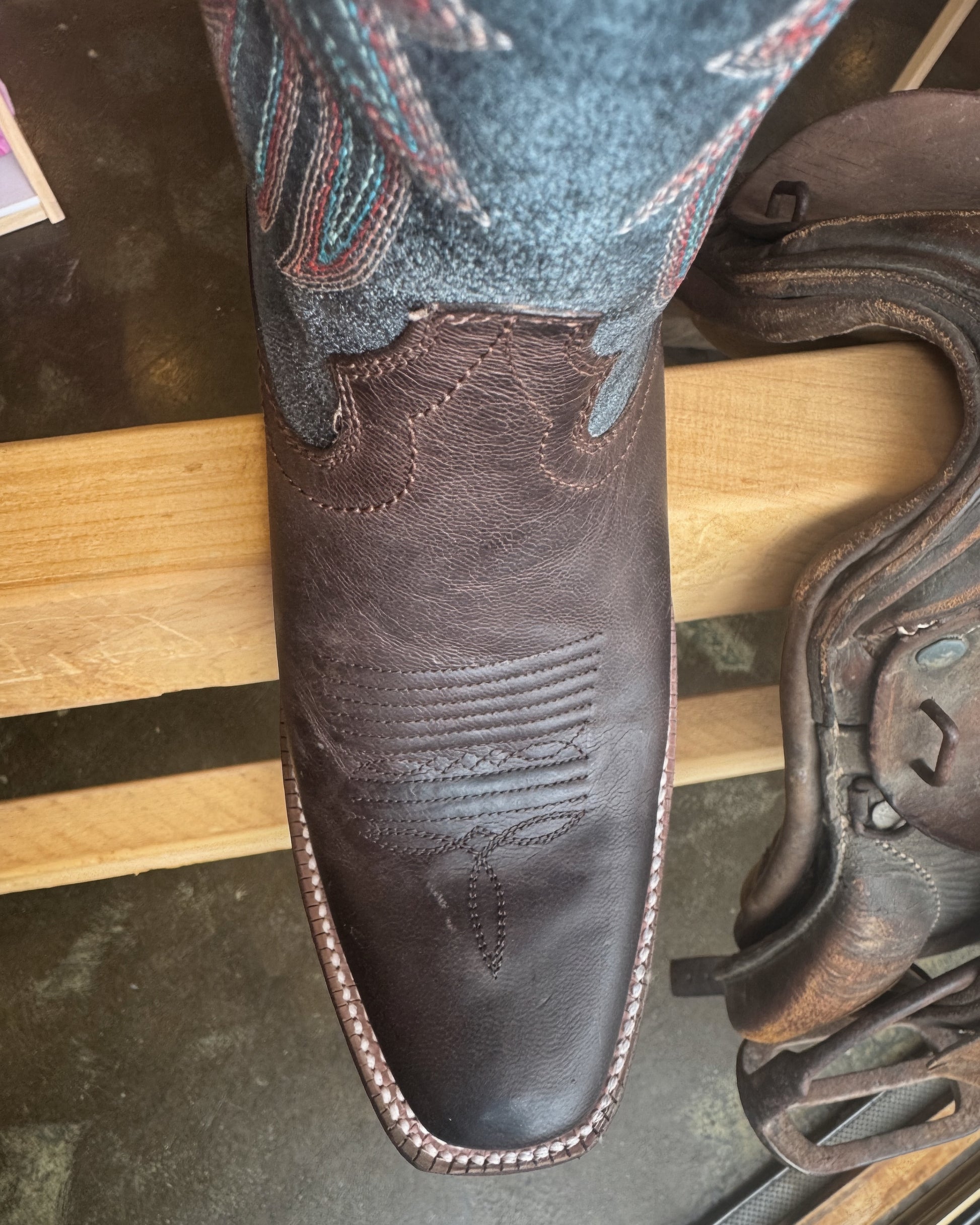 Ariat: Woman's Leather Cowboy Boots in Brown and Blue - Texas Western Apparel New Zealand
