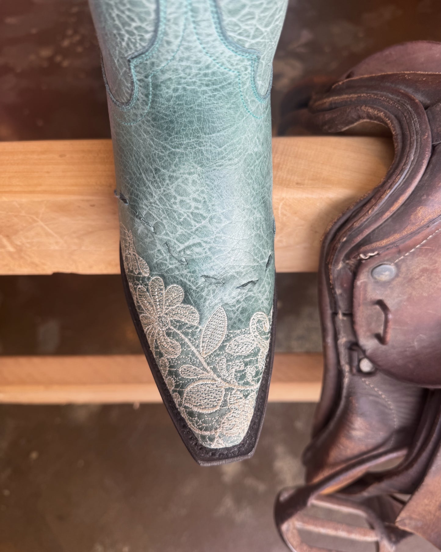 Lane Boots: Jeni Lace Leather Snip Toe Cowboy Boots in teal - Texas Western Apparel New Zealand