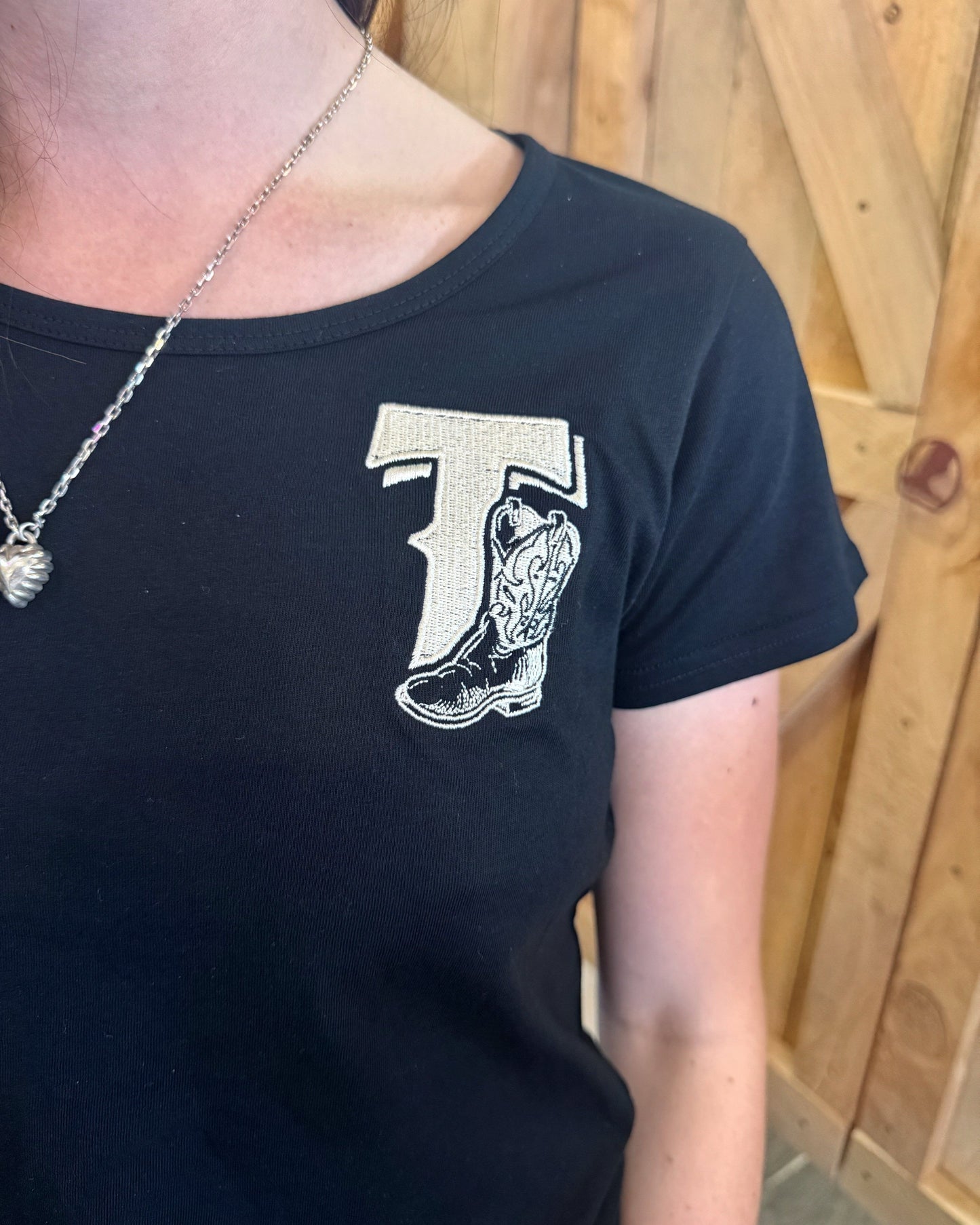 TWA: Ladies Scoop Tee Shirt - BLACK