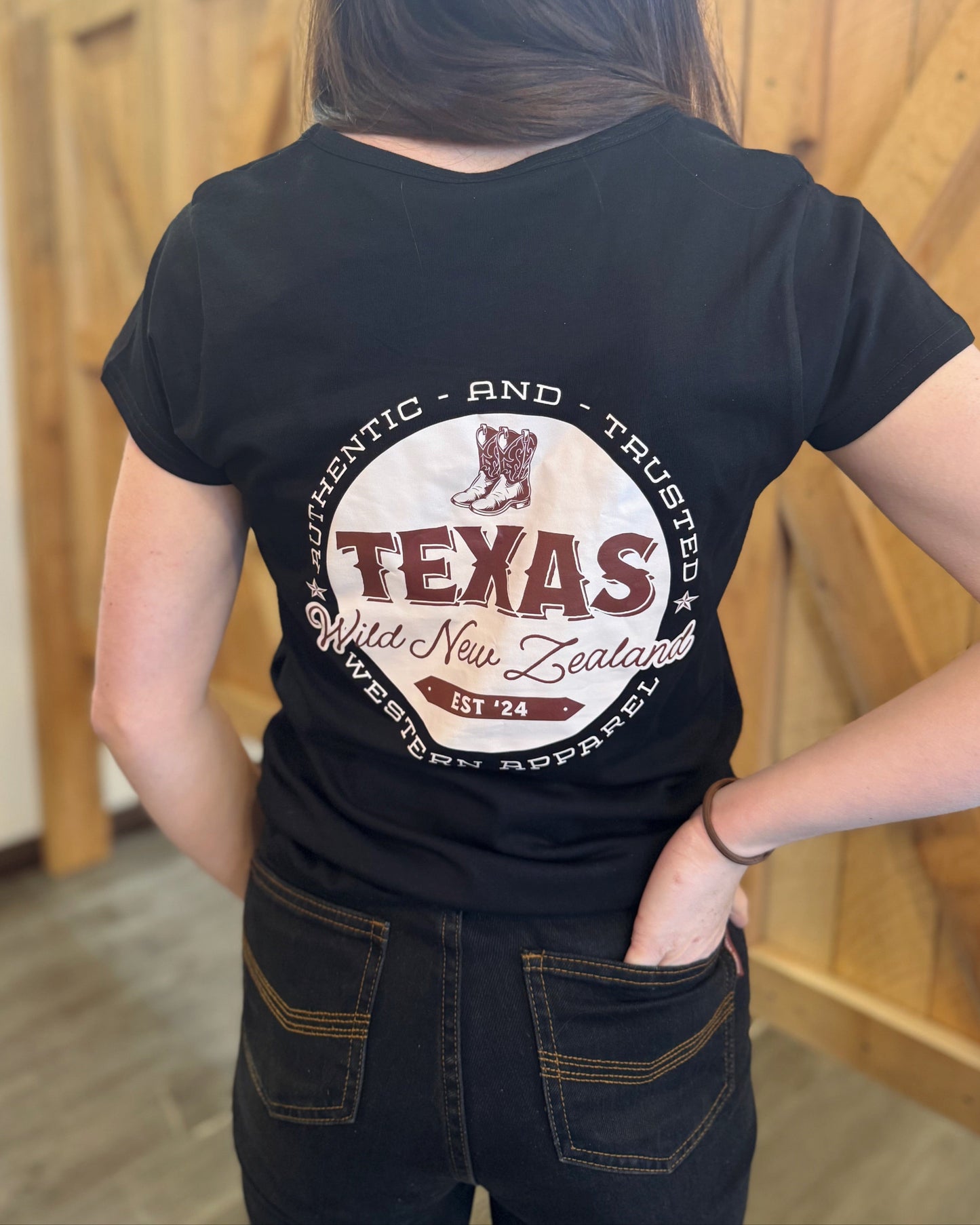 TWA: Ladies Scoop Tee Shirt - BLACK