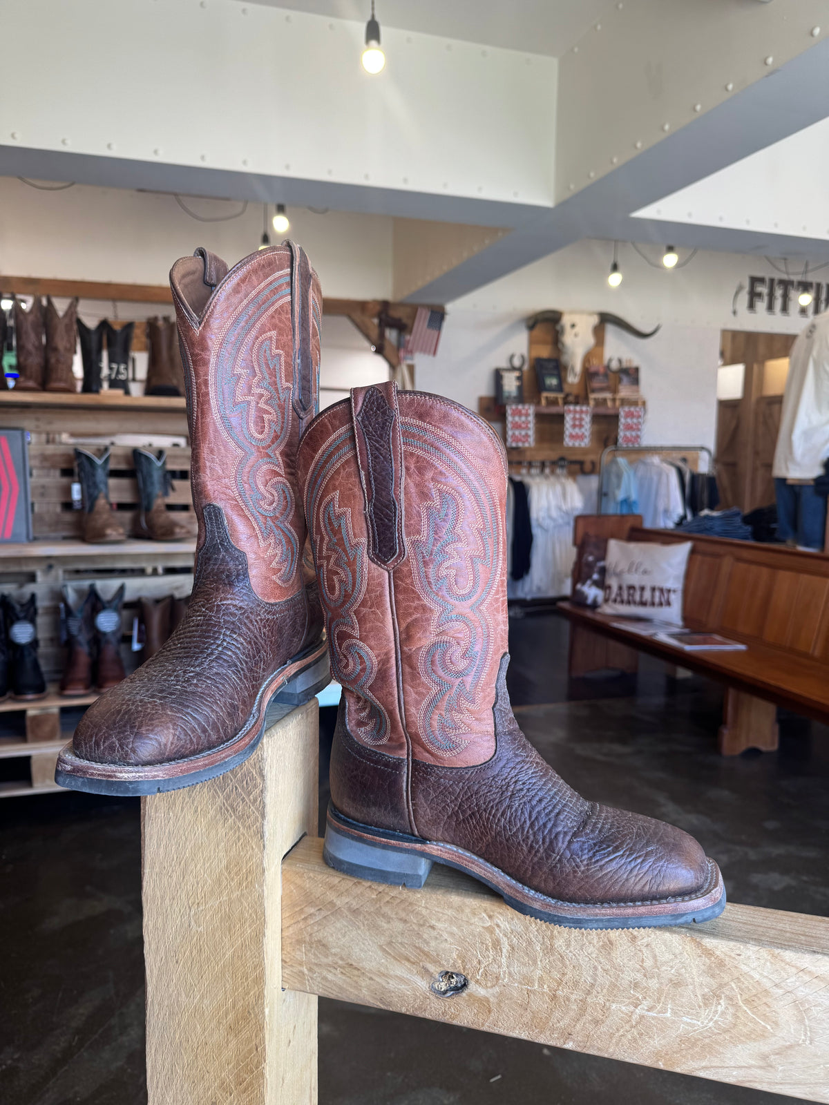 PRE LOVED - Womans Lucchese "Ruth" Cowboy Boots
