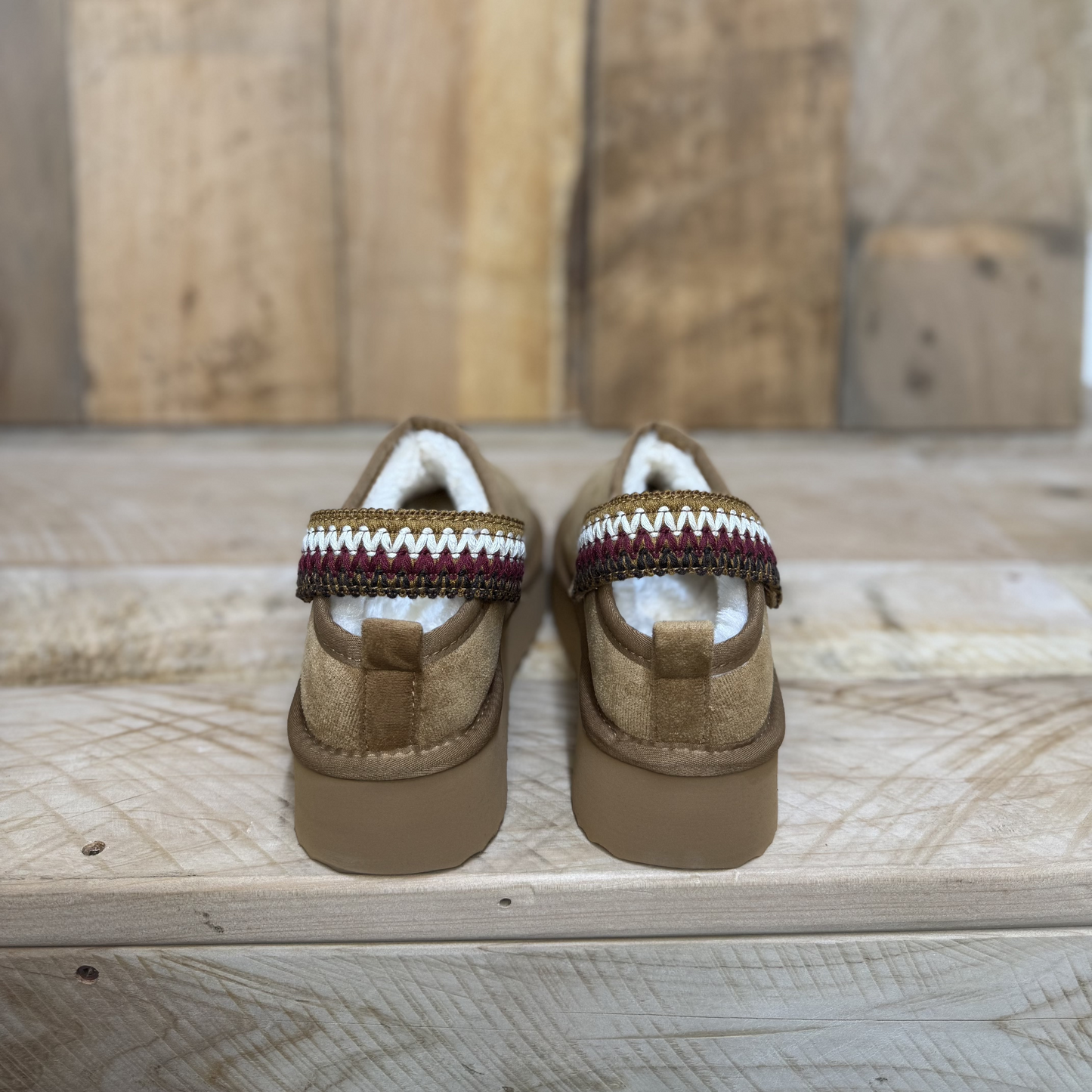 Storm Slippers - CHESTNUT