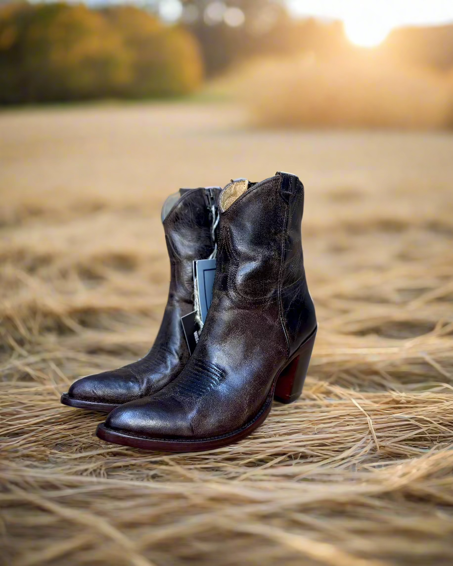 Lucchese Ladies: Violet Boot