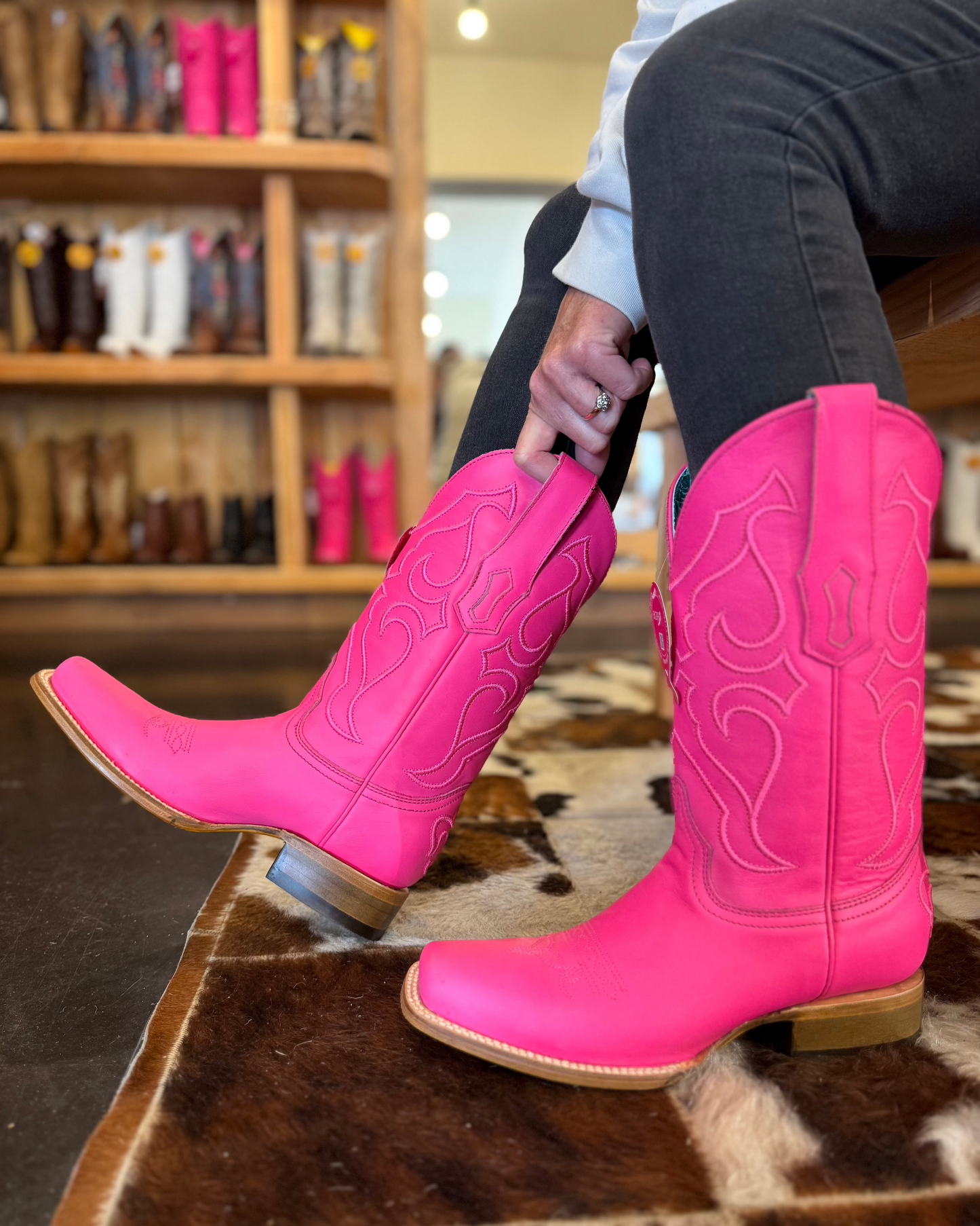 Corral Ladies, Fuchsia SQ Toe