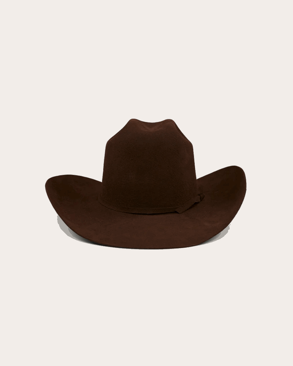 A classic brown cowboy hat by Ringers Western, made of premium wool felt with a structured crown and a wide, upturned brim. A matching brown hatband adds a refined touch.