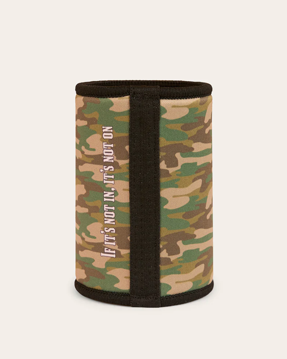 Camouflage can cooler with text on a beige background