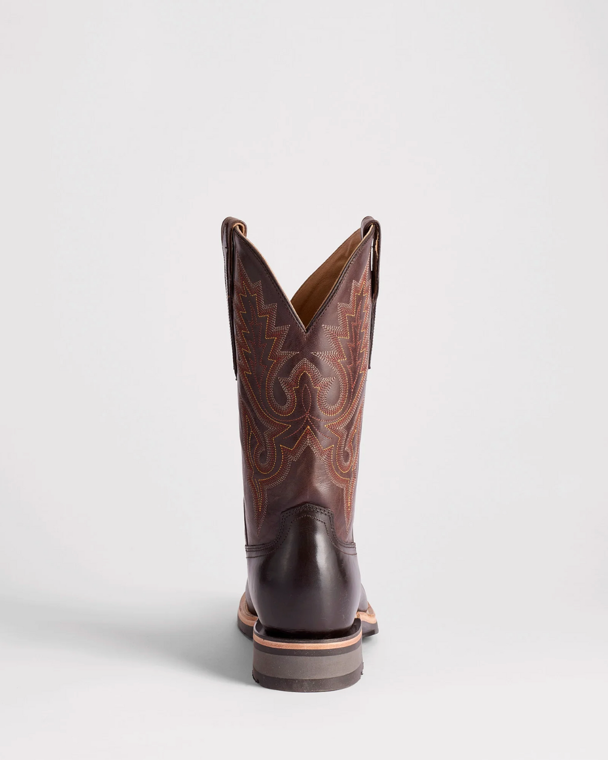 Lucchese: Mens Round Toe Leather Cowboy Boots in Brown/Mocha with western stitching on the shaft and rubber soles - Texas Western New Zealand